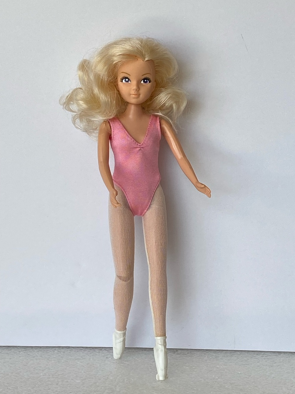 Vintage 1984 TOMY DREAM DANCER Ballerina Fashion Doll Blonde Rooted Hair
